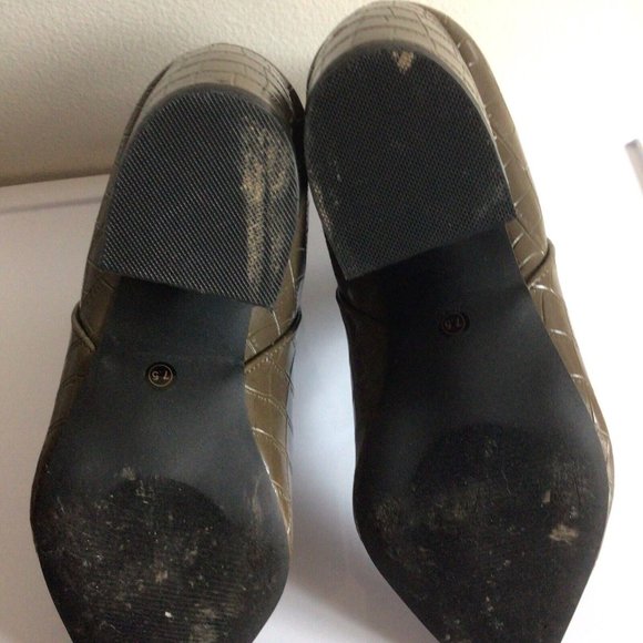 Lulu's Olive Croc-Embossed Ankle Boots - Picture 10 of 10